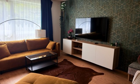 Modern One-Bedroom Apartment with a Large Terrace and Nature Views